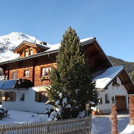 B&B Haus Im Sand Davos Exterior foto