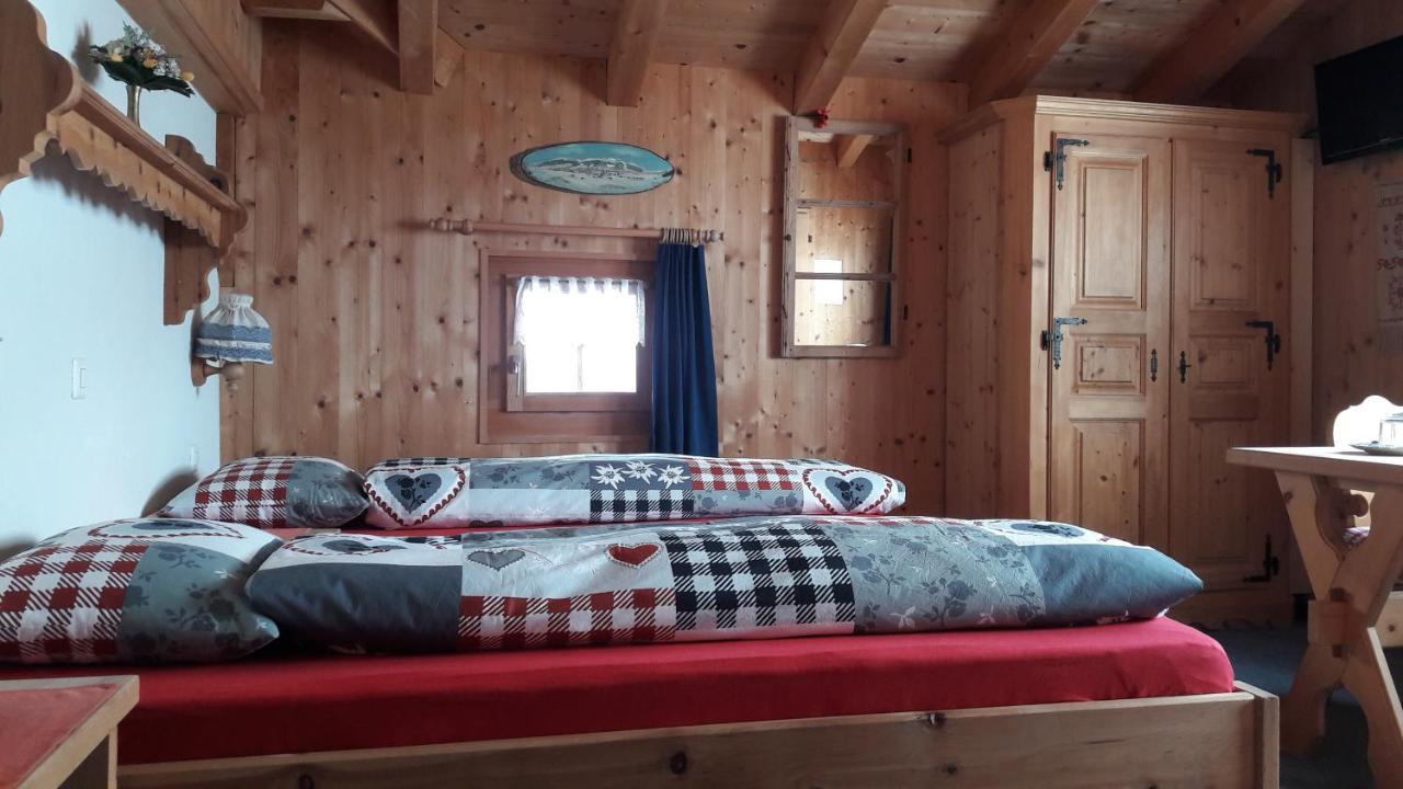 B&B Haus Im Sand Davos Exterior foto